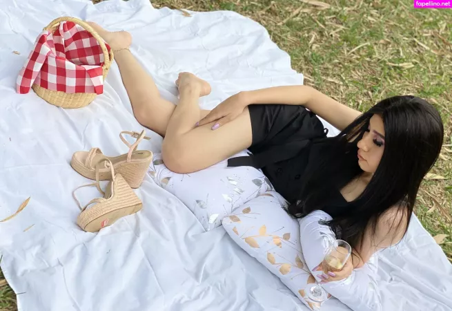 Caroliine Catzz OnlyFans Thumbnail #df8NXnvXkG