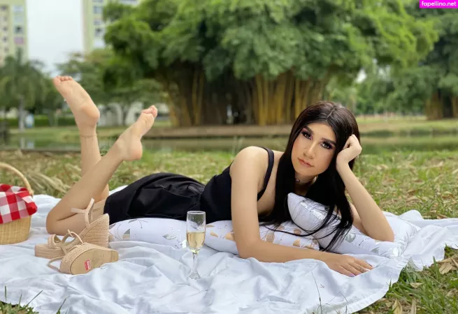 Caroliine Catzz OnlyFans Thumbnail #sBjk4OX4oj