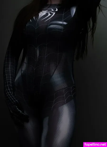 Caroliine03 OnlyFans Thumbnail #I8eiGMuFCX