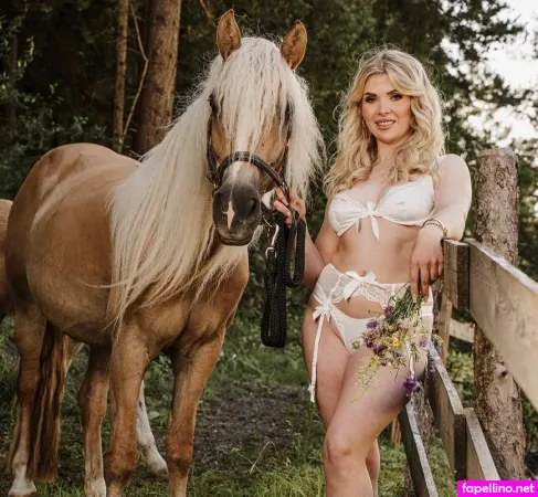 Carolin Gross OnlyFans Thumbnail #mKhhuaC1XF