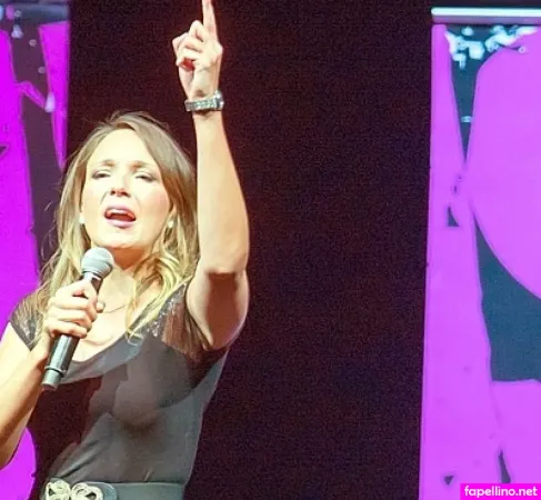 Carolin Kebekus OnlyFans Thumbnail #uHet77GHcd