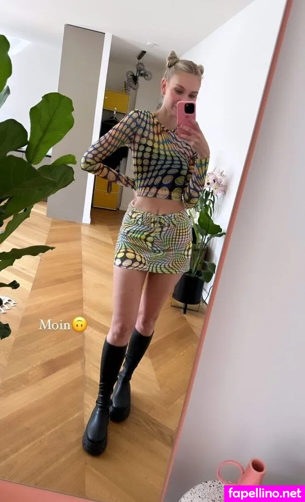 Carolin Niemczyk Nude Leaked OnlyFans Photo #990NEj46Zo