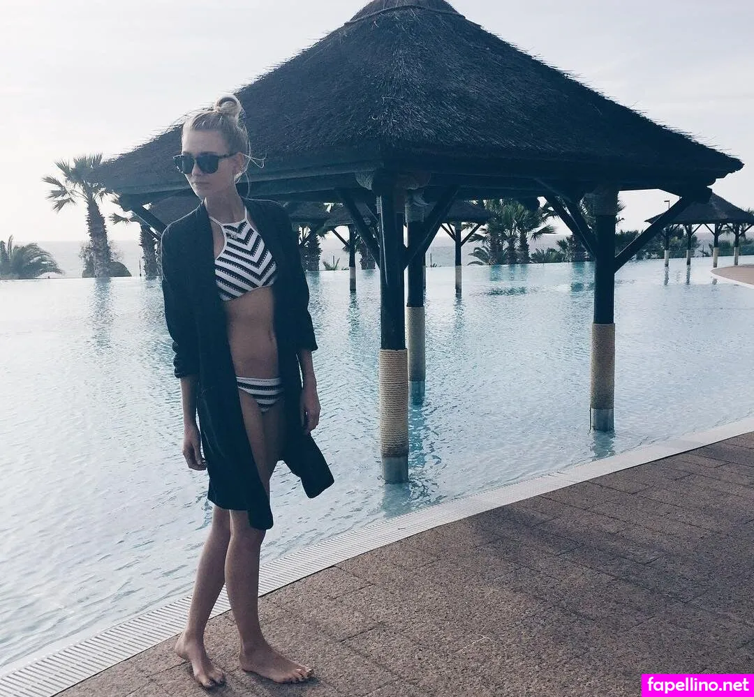 Carolin Niemczyk Nude Leaked OnlyFans Photo #D2bhXfeKhm