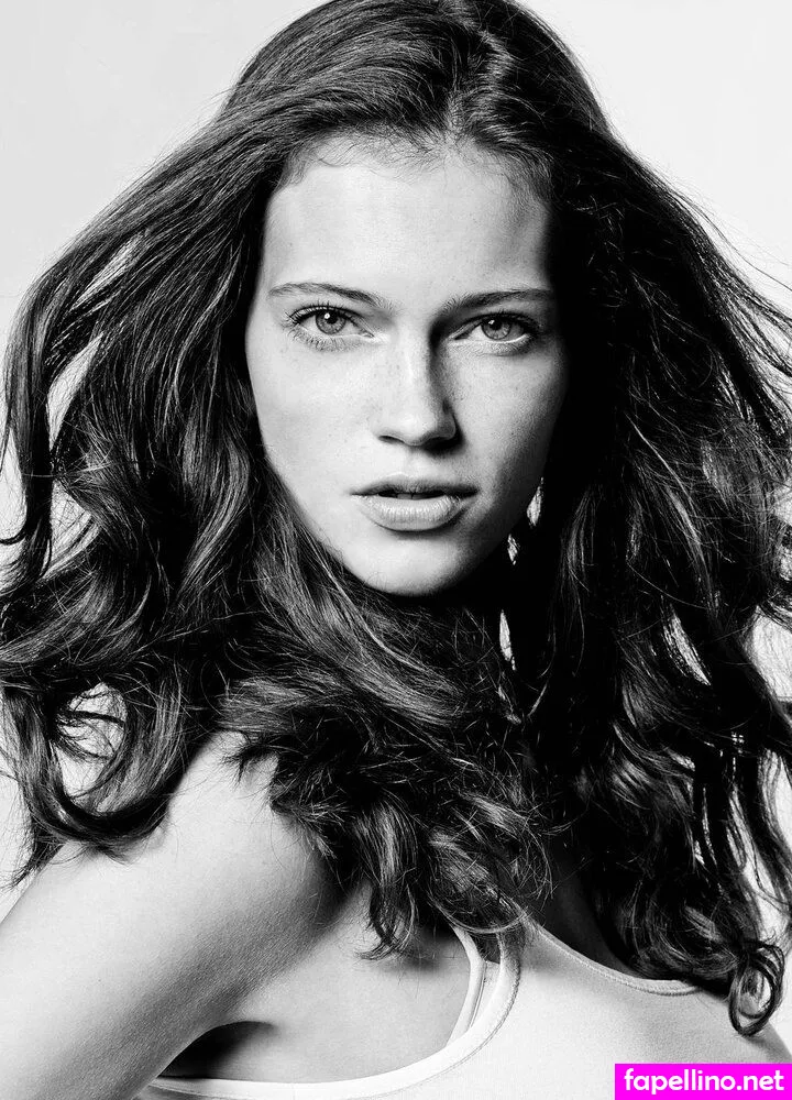 carolin_suenderhauf Nude Leaked OnlyFans Photo #4aZSm1vuc3