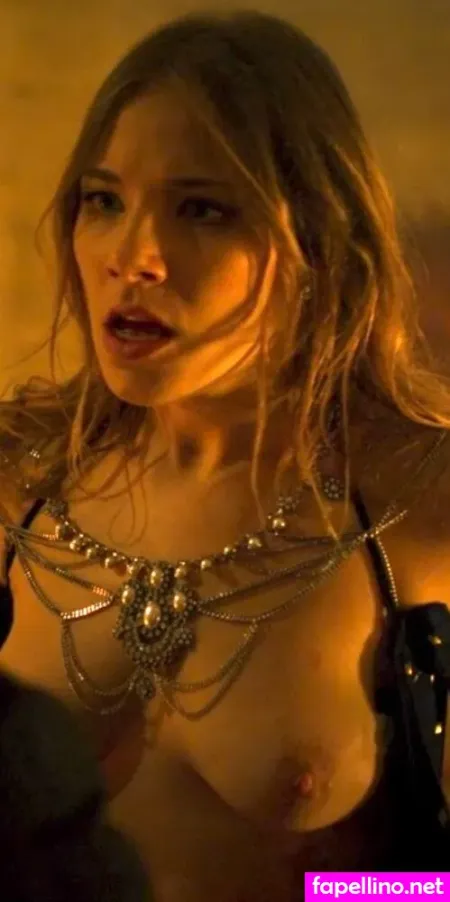 Carolin Von Der Groeben OnlyFans Thumbnail #fVWUcwsGqE