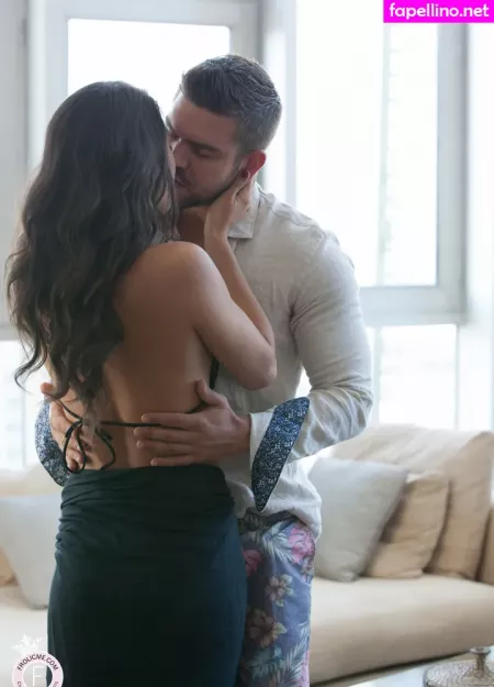 Carolina Abril OnlyFans Thumbnail #l66m8DpOPW