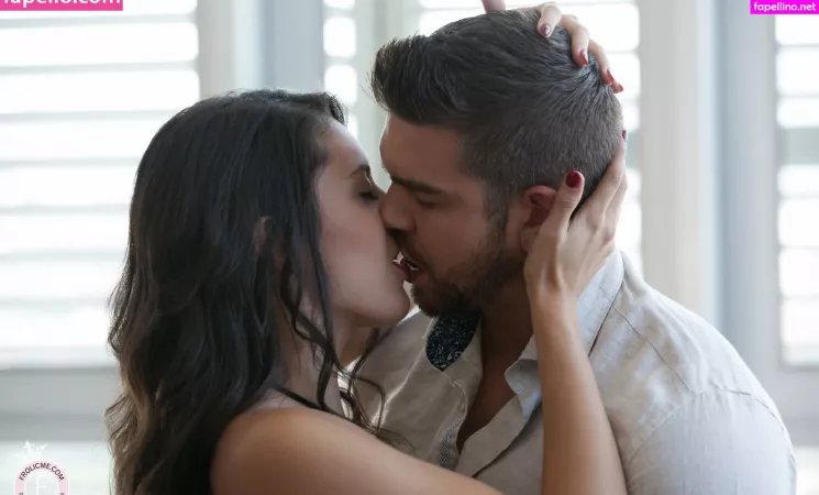 Carolina Abril OnlyFans Thumbnail #uAniYCX1EU