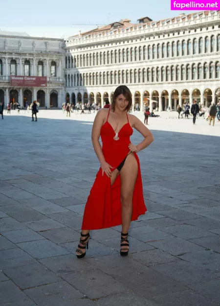 Carolina Barabaschi OnlyFans Thumbnail #UoOl197YQY