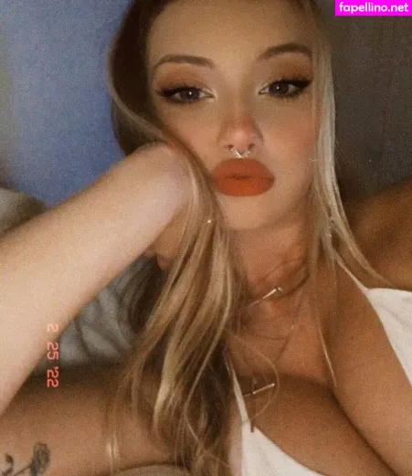 Carolina Fernandes OnlyFans Thumbnail #ntmV3AVbIE