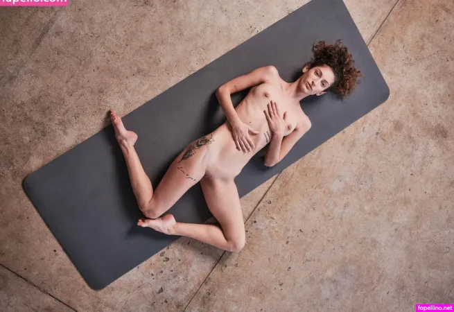 Carolina G OnlyFans Thumbnail #i3NbNiIrge