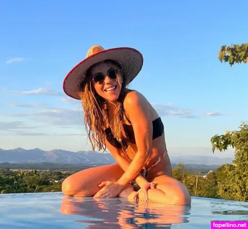 Carolina Gaitan OnlyFans Thumbnail #mGtjT9ZyNa