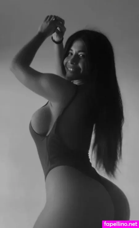 Carolina Guevara OnlyFans Thumbnail #35CnVp8ogt