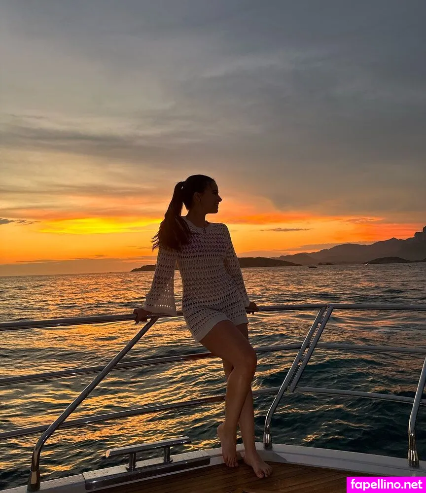 caro.herrera, carolinaherrera.00, carolinaherrera1815 Nude Leaked OnlyFans Photo #Bvhk7xBleA