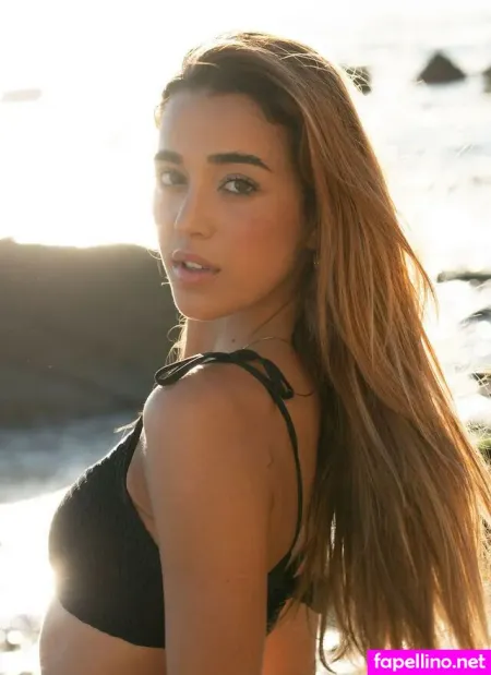 Carolina Luz OnlyFans Thumbnail #CmlyPig45w