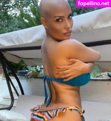 Carolina Marconi OnlyFans Thumbnail #dMUjWdDLxr
