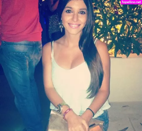 Carolina Neto OnlyFans Thumbnail #0sgtNokcXw