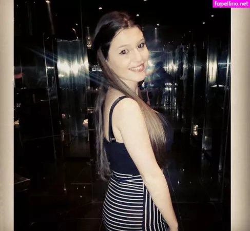 Carolina Neto OnlyFans Thumbnail #vfY9Sjqqta