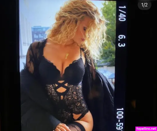Carolina Peukmann OnlyFans Thumbnail #MbHuVFt70l