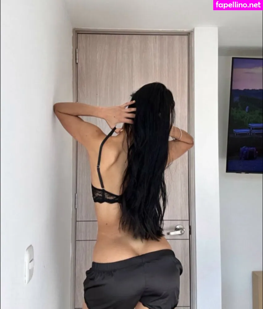 carolinapicorios Nude Leaked OnlyFans Photo #Lhadshbyg7