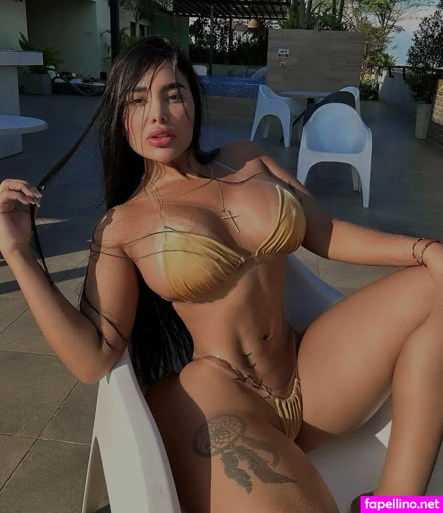Carolina Velez Betancourth Nude Leaked OnlyFans Photo #9kJS8kawCV