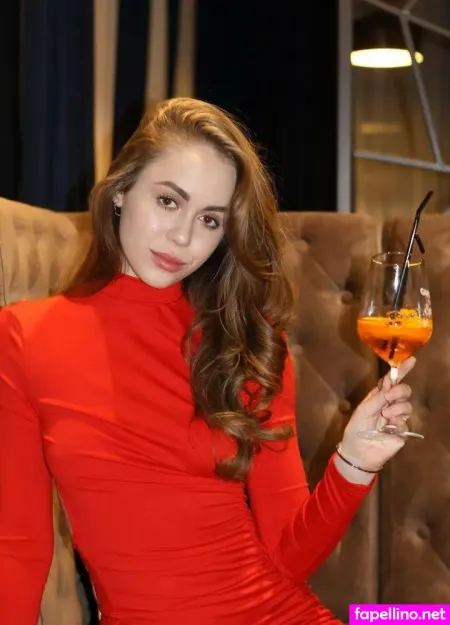 Carolinanana OnlyFans Thumbnail #6Zx5yw1ojJ
