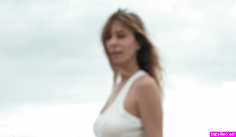 Caroline Abras OnlyFans Thumbnail #vDOx6c225g