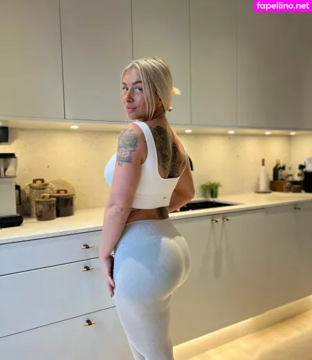 Caroline Aspenskog OnlyFans Thumbnail #njbM8gm2D9