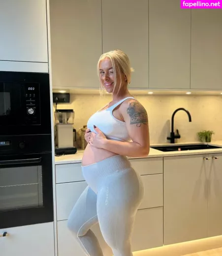 Caroline Aspenskog OnlyFans Thumbnail #spyJ9Jimpw