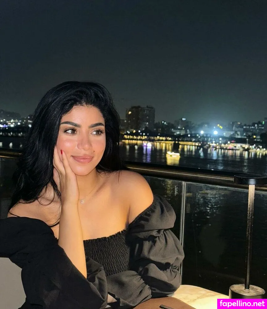 carolinekamalazmy Nude Leaked OnlyFans Photo #N7bIVrcuDI