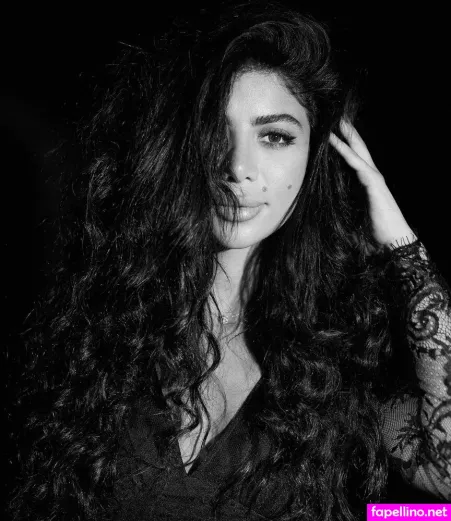 Caroline Azmy OnlyFans Thumbnail #sQ6WOhejdY