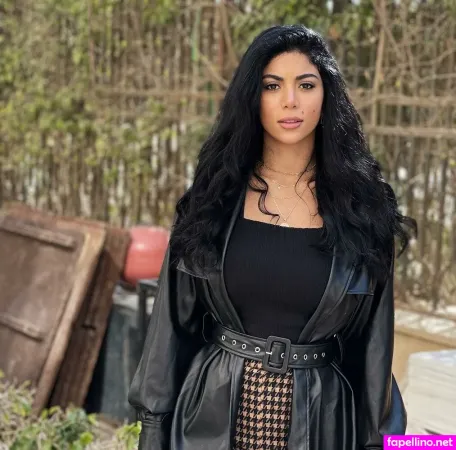 Caroline Azmy OnlyFans Thumbnail #uSgdDyYlLt