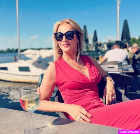 Caroline Beil OnlyFans Thumbnail #MQXKXALeGy