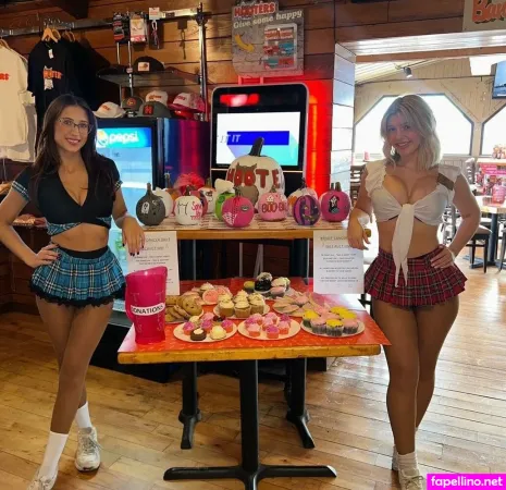 Caroline Bowers OnlyFans Thumbnail #V4wkIvEzsF