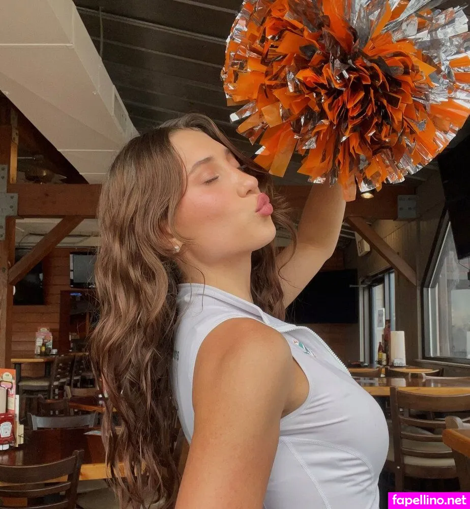 care.eliza, carolineebowers Nude Leaked OnlyFans Photo #grDp8bIQ9q