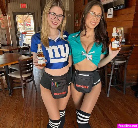 Caroline Bowers OnlyFans Thumbnail #y8VnIO7tHO