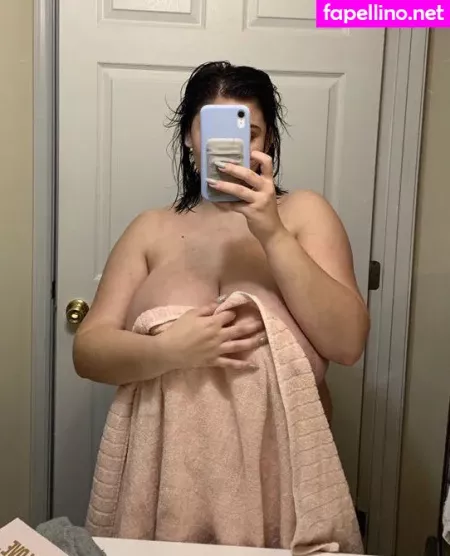 Caroline Casbon OnlyFans Thumbnail #FmrLQpJfU7