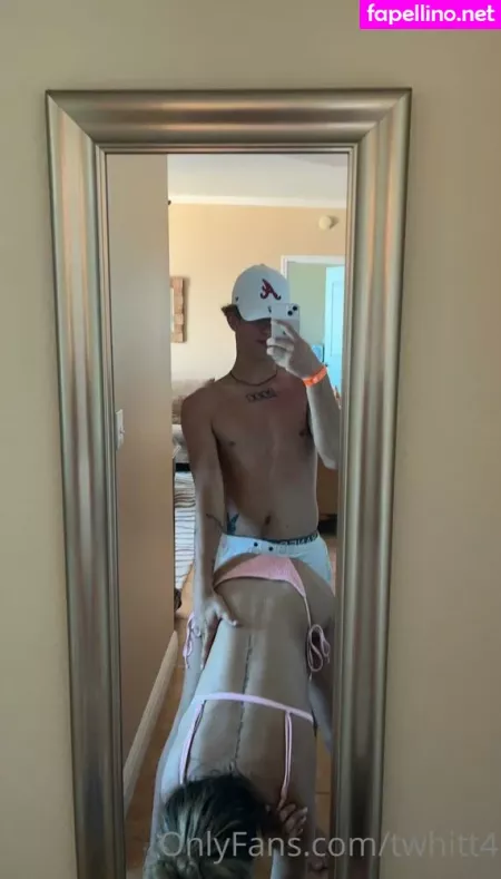 Caroline Colston OnlyFans Thumbnail #8pXo8SyNeI