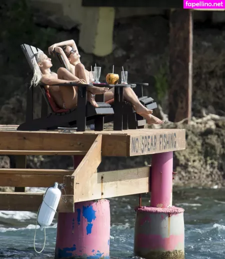 Caroline Flack OnlyFans Thumbnail #4AiJkLWank