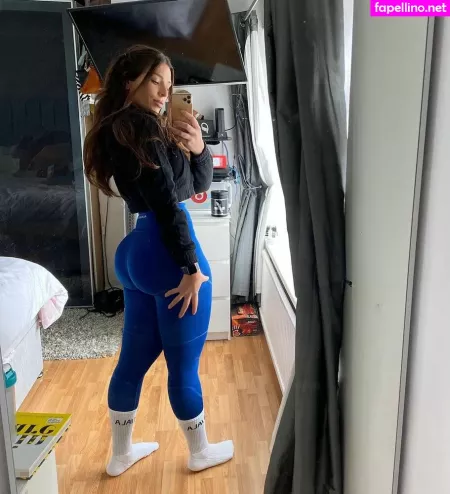 Caroline Hobday OnlyFans Thumbnail #IdsaTYCyF9