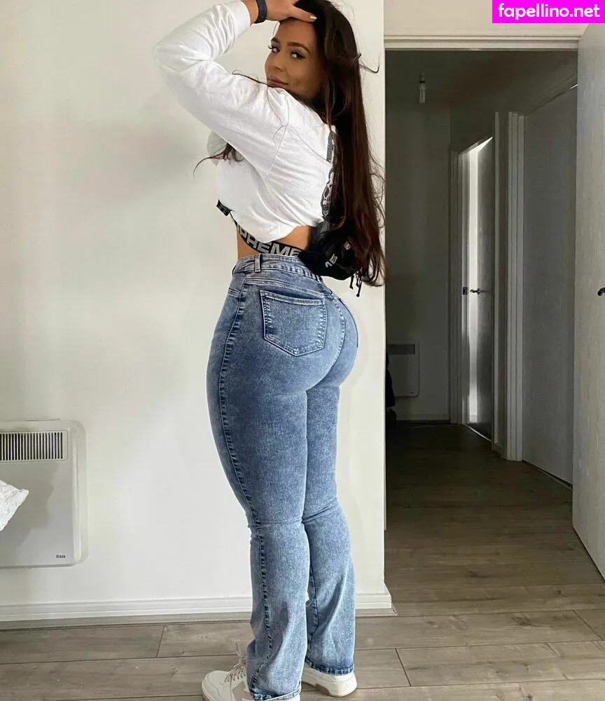 carolinehobday Nude Leaked OnlyFans Photo #SmMMLiJ1uj