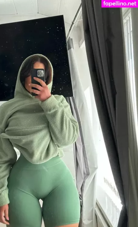 Caroline Hobday OnlyFans Thumbnail #uTRtAw7BAK