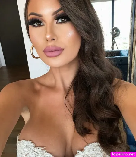Caroline Jaquish OnlyFans Thumbnail #JQlPxVr2SW