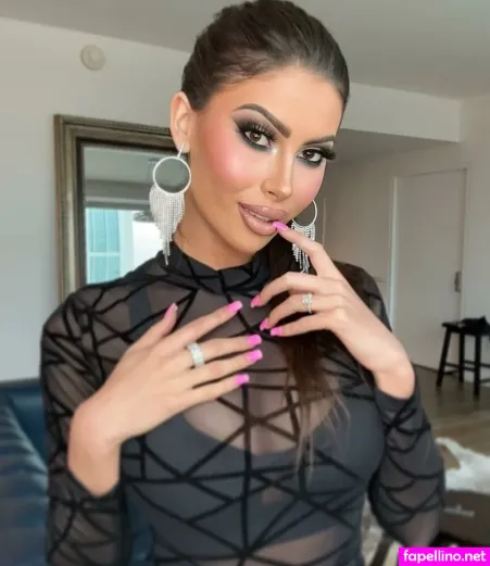 Caroline Jaquish OnlyFans Thumbnail #WWXYRcTvxG