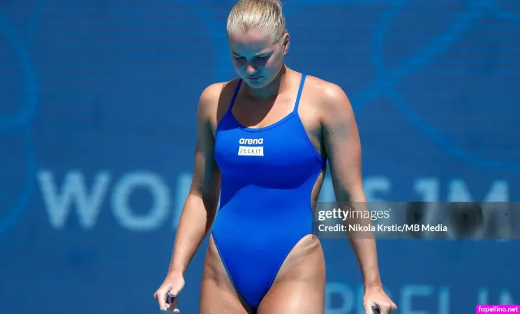 Caroline Kupka OnlyFans Thumbnail #ofOEbOl59G