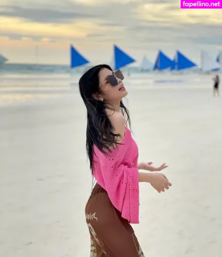 Caroline Lapena OnlyFans Thumbnail #Lp0JlxyHUf