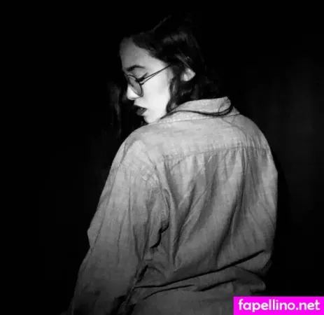 Caroline Lisare OnlyFans Thumbnail #0MpmCYchvG