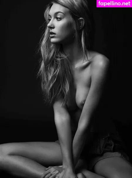 Caroline Lowe OnlyFans Thumbnail #No8P2P0m9j