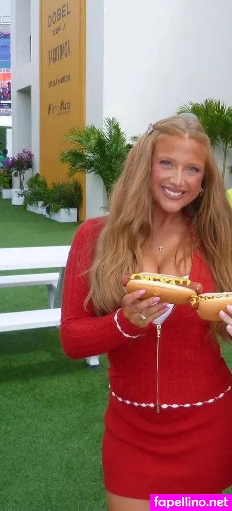 carolinemalloy, https: Nude Leaked OnlyFans Photo #DLUvr17QKm