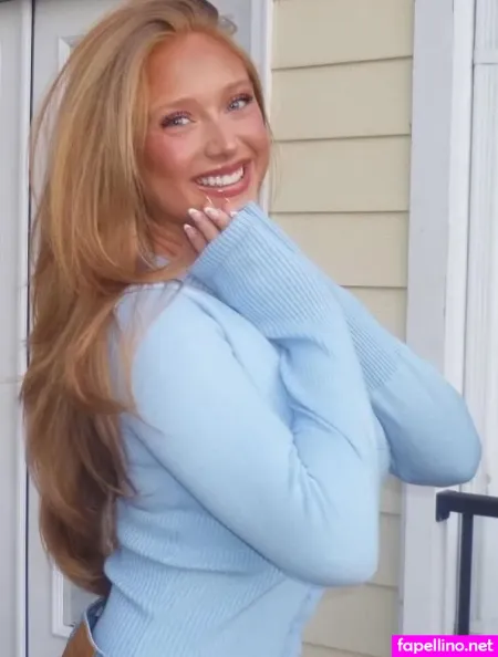 Caroline Malloy OnlyFans Thumbnail #TsF4YRdFt4