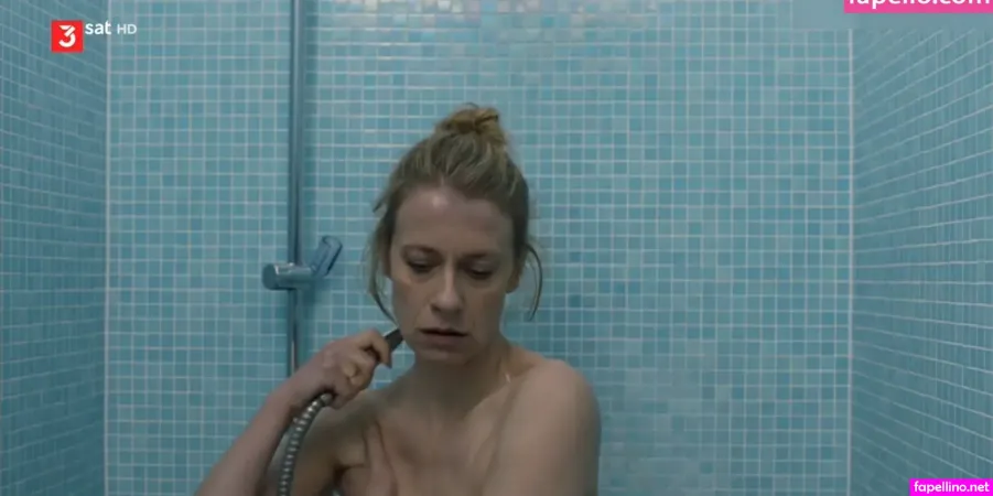 Caroline Peters OnlyFans Thumbnail #cHlhYBa1Ak